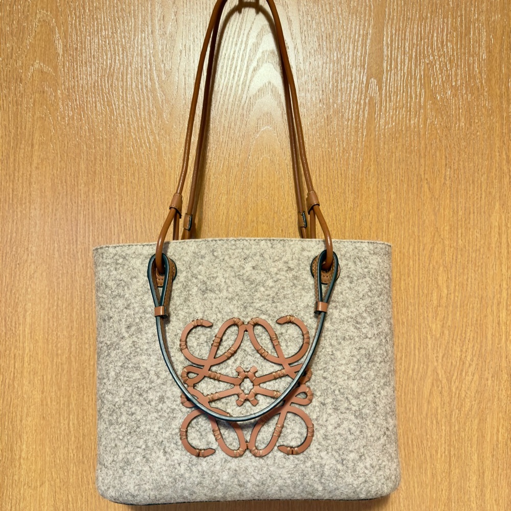 Loewe Square felt Bucket Tote Bag